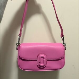 Marc Jacob’s hot pink clover a houlder bag.
